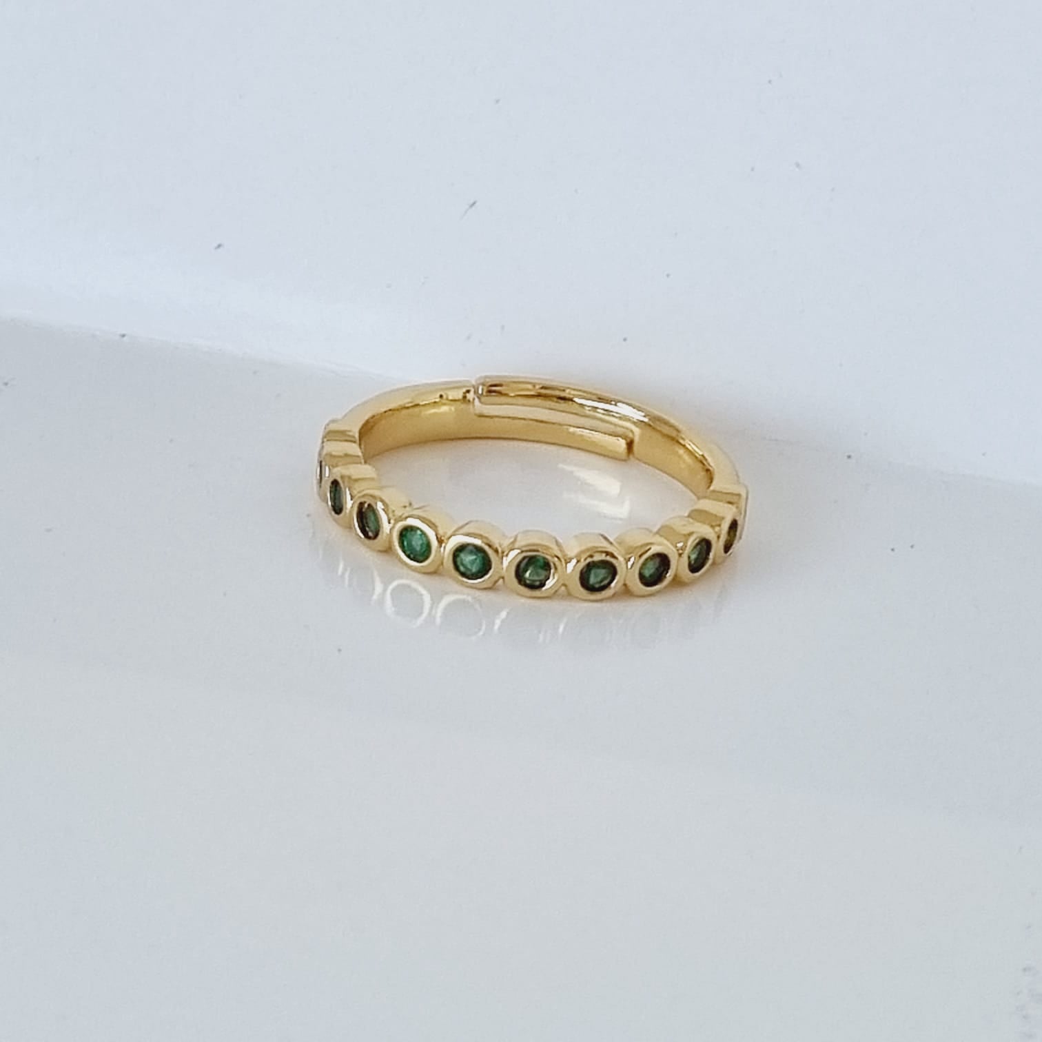 EMERALD BEADED RING